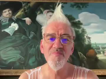 Jewlronny Chaturbate stream image from January 13, 2025