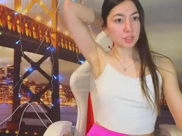 Miamayyy Chaturbate stream image from January 13, 2025