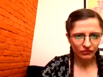 Camilla_Xo Chaturbate stream image from January 13, 2025