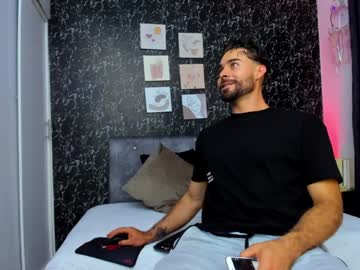 Dante_Sstrong Chaturbate stream image from January 13, 2025