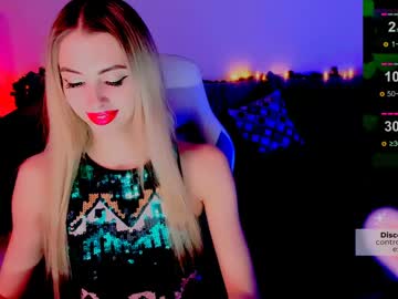 Emilia_Klar Chaturbate stream image from January 13, 2025