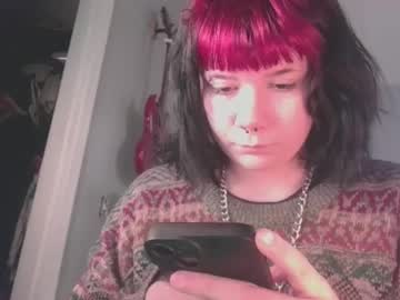 Roozzzof Chaturbate stream image from January 13, 2025