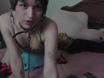 Soophiebby Chaturbate stream image from January 13, 2025