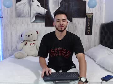 Tommycash_777 Chaturbate stream image from January 13, 2025