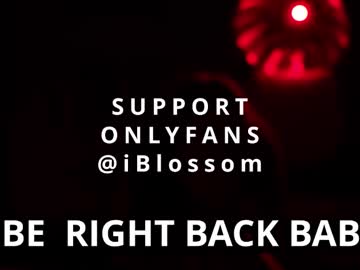 Iblossom Chaturbate stream image from January 13, 2025