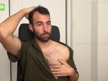 Kiatog5 Chaturbate stream image from January 13, 2025