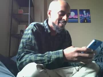 Milkchocolatesensei Chaturbate stream image from January 13, 2025