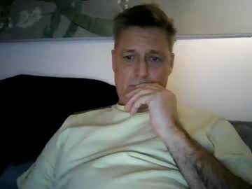 Rudeski Chaturbate stream image from January 13, 2025