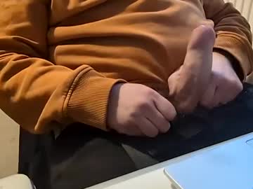 Uglycock82 Chaturbate stream image from January 13, 2025