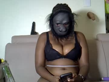 Sweetinaya Chaturbate stream image from January 13, 2025