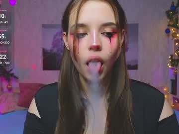 Hollisbelch Chaturbate stream image from January 13, 2025