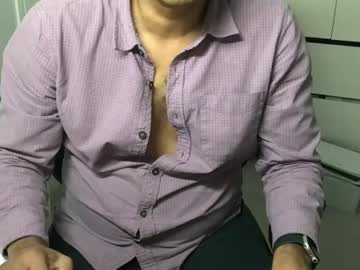Joeshades21 Chaturbate stream image from January 13, 2025