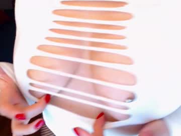 Love_Samantha Chaturbate stream image from January 13, 2025