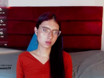 Sarasaenz_99 Chaturbate stream image from January 13, 2025