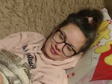 Flowercandydoll13 Chaturbate stream image from January 13, 2025