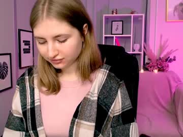 Julia_Love_Love Chaturbate stream image from January 13, 2025