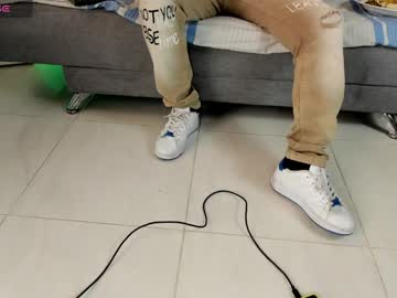 Red_Musculos Chaturbate stream image from January 13, 2025