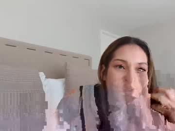 Yenny_With_The_Yamms Chaturbate stream image from January 13, 2025