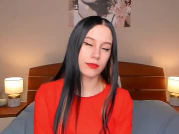 Zaraeade Chaturbate stream image from January 13, 2025