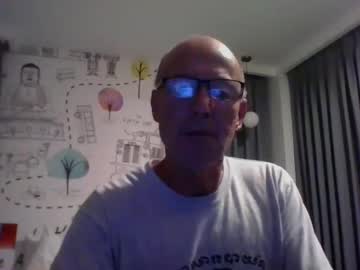 Dan718550 Chaturbate stream image from January 13, 2025