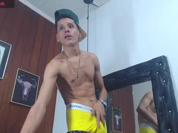 Gaboreyes1 Chaturbate stream image from January 13, 2025