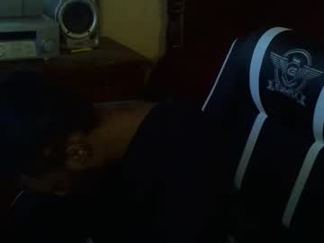 Giftedlamb Chaturbate stream image from January 13, 2025