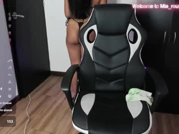 Mia_Roussel Chaturbate stream image from January 13, 2025