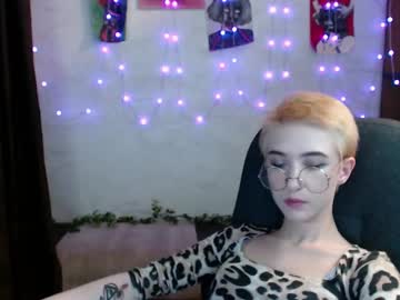 Milanathorn Chaturbate stream image from January 13, 2025