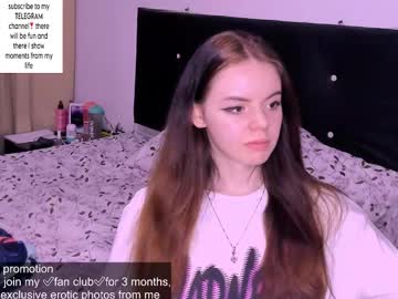 Only_Sarah1 Chaturbate stream image from January 13, 2025
