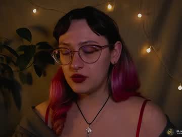 Yukamina Chaturbate stream image from January 13, 2025
