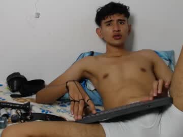 Andrey_Twink18 Chaturbate stream image from January 14, 2025