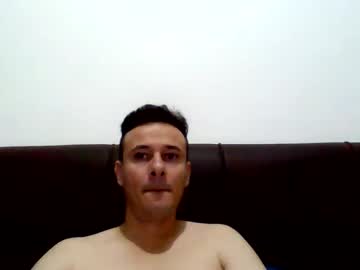 Daniloaf Chaturbate stream image from January 14, 2025