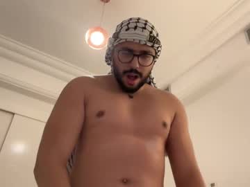 Thearabboy98 Chaturbate stream image from January 14, 2025