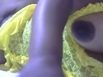 Africannna Chaturbate stream image from January 14, 2025