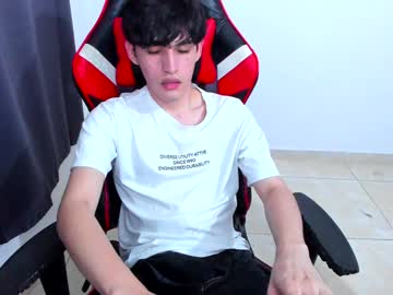 Eren_Tatakae Chaturbate stream image from January 14, 2025
