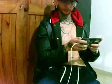 Goldens_Boy Chaturbate stream image from January 14, 2025