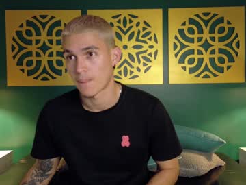 Jacob_22m Chaturbate stream image from January 14, 2025