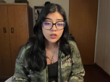 Valerie__Sky Chaturbate stream image from January 14, 2025