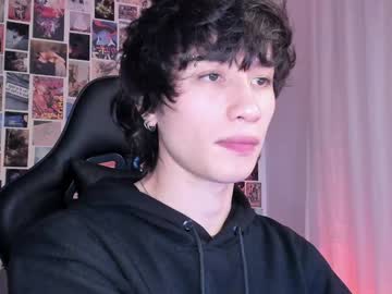 Liamelf Chaturbate stream image from January 14, 2025