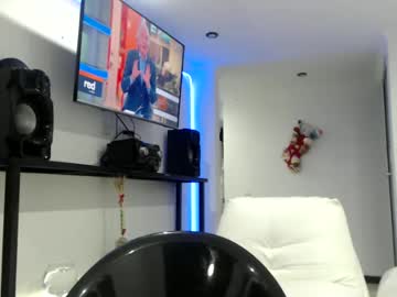 Vanesam Chaturbate stream image from January 14, 2025