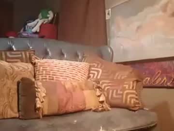 Victoryyisours Chaturbate stream image from January 14, 2025