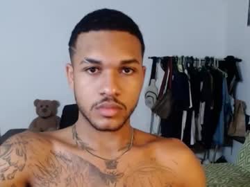 Aron_7 Chaturbate stream image from January 14, 2025