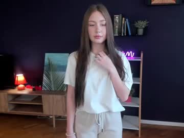 Darlenealltopf Chaturbate stream image from January 14, 2025