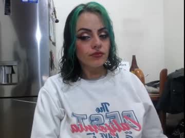 Freyaa_Sorceress Chaturbate stream image from January 14, 2025