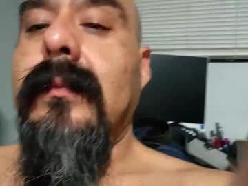Hornychrisla Chaturbate stream image from January 14, 2025