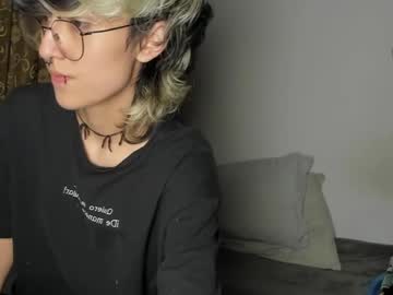 Ottoyan_ Chaturbate stream image from January 14, 2025