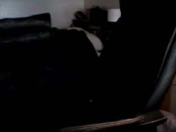 Shyboyhugecum2020 Chaturbate stream image from January 14, 2025