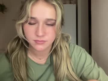 Stellaraexox Chaturbate stream image from January 14, 2025