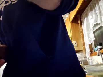 Therizzler_1_Of_1 Chaturbate stream image from January 14, 2025