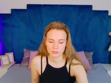 Ashleyroks Chaturbate stream image from January 14, 2025